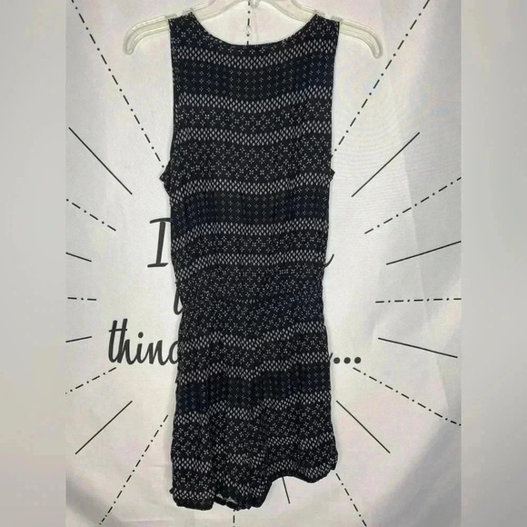 Mossimo Gauze Aztec Boho Black Romper w/Pockets - Picture 6 of 8